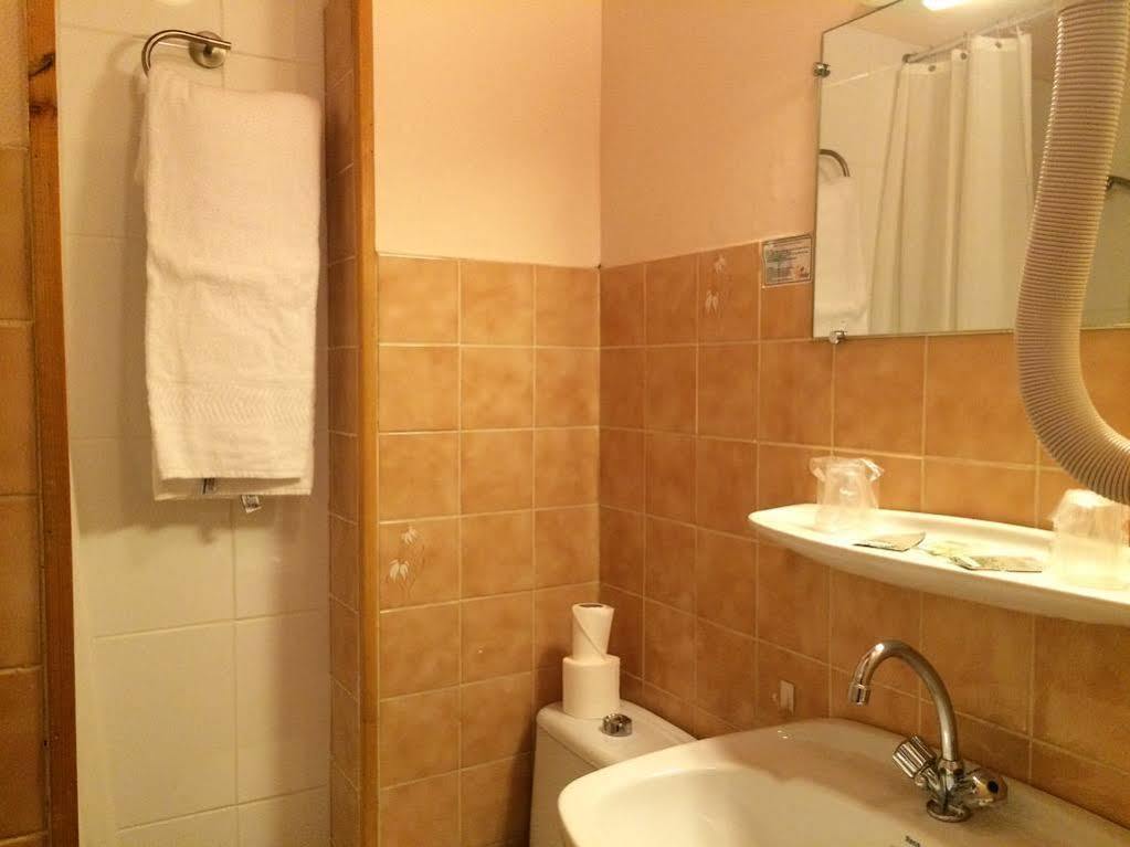 Hotel Gloria Гренобль Екстер'єр фото